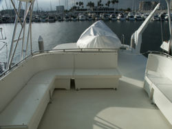 photo of  Hatteras Cockpit Motoryacht