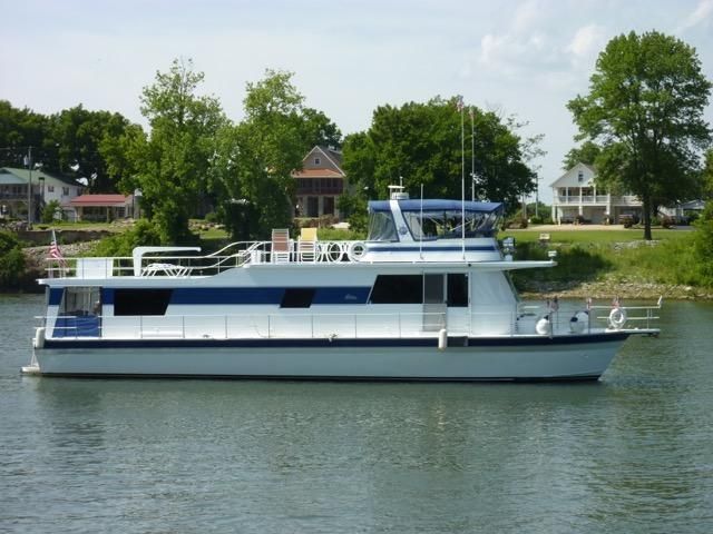 1997 Pluckebaum River Yacht Power Boat For Sale - www ...