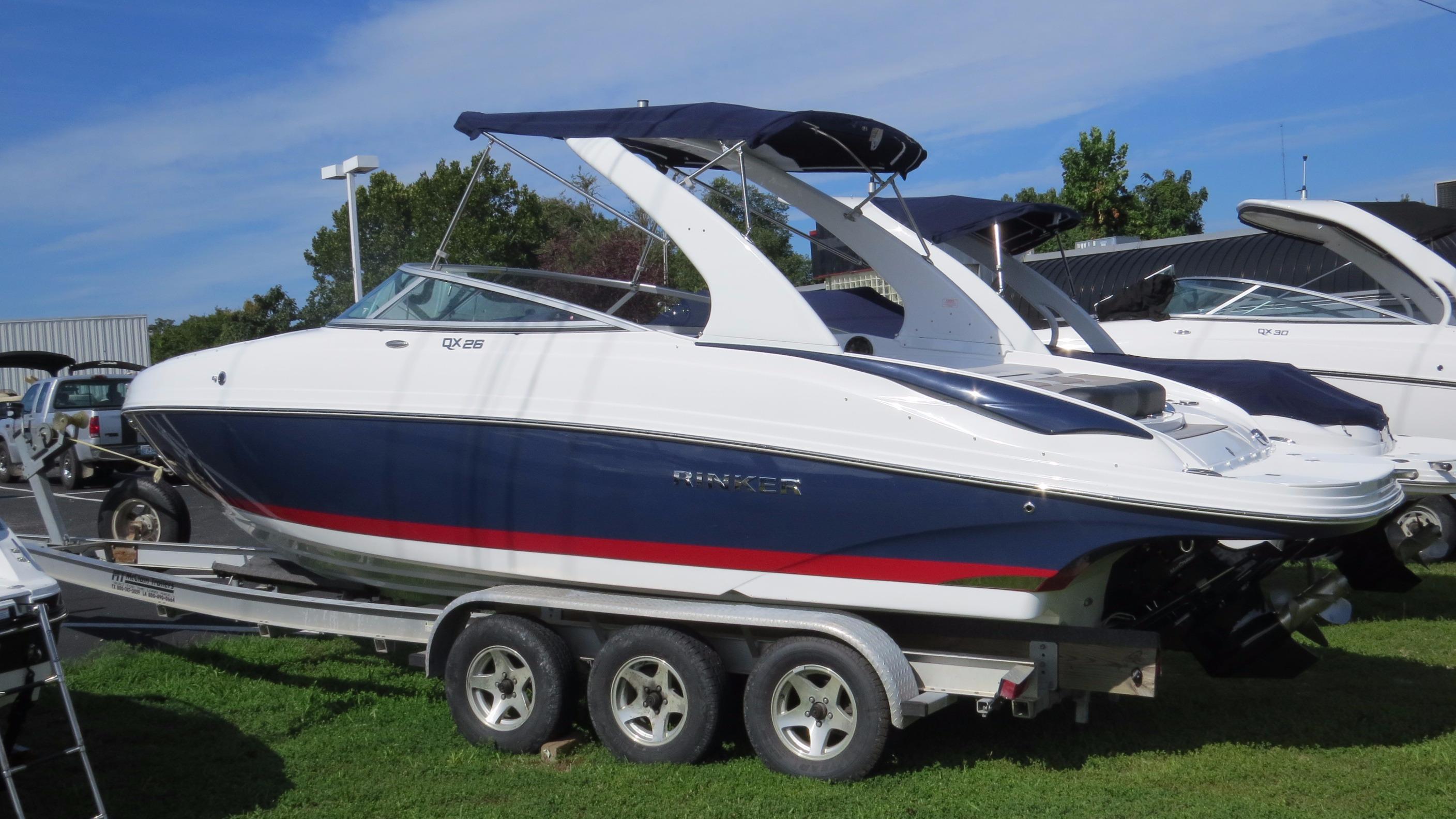 Rinker | New and Used Boats for Sale in Missouri