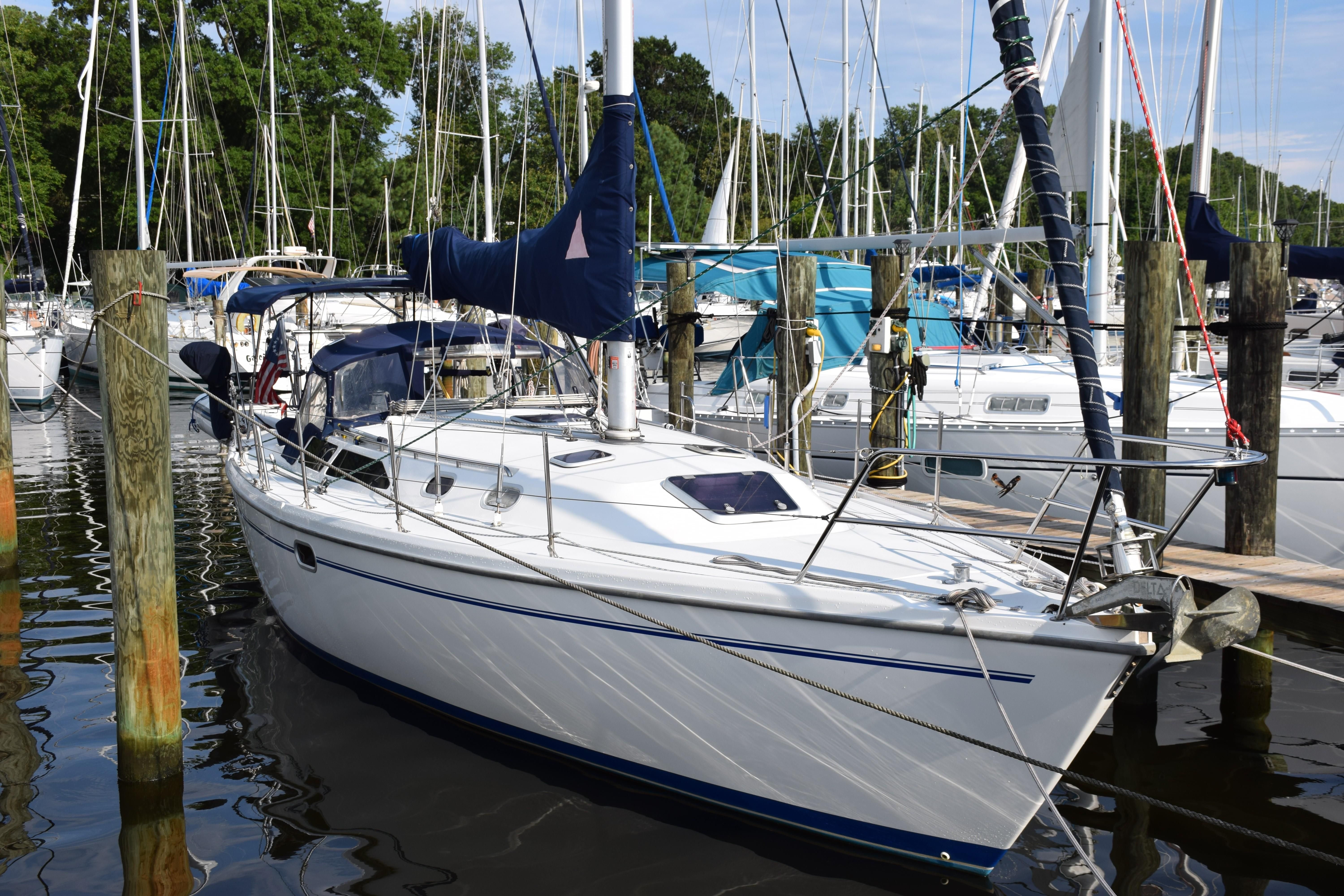 2000 Catalina 36 MkII Air Wing Sail Boat For Sale