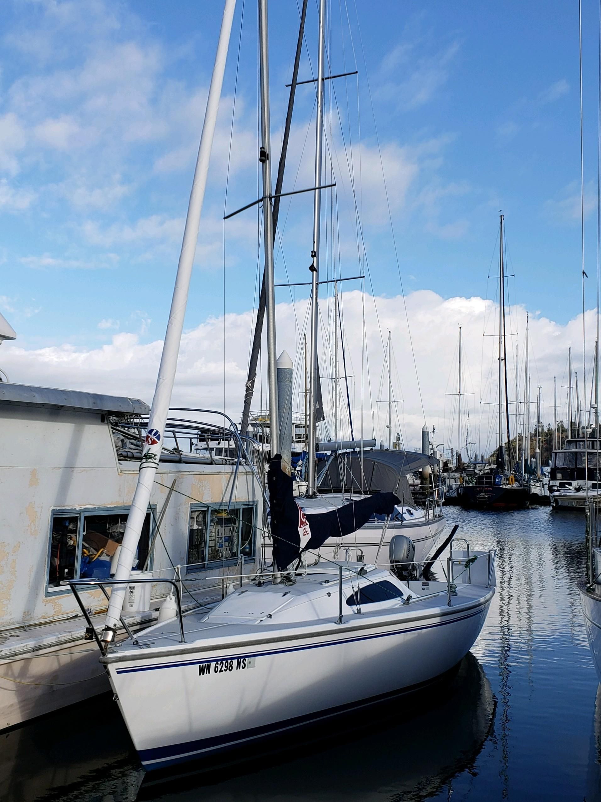 catalina capri 22 sailboat for sale