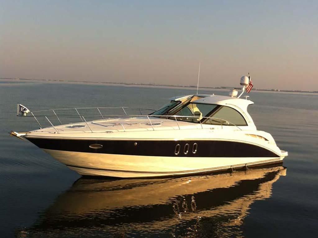 2008 Cruisers Yachts 390 Coupe Power Boat For Sale - 0