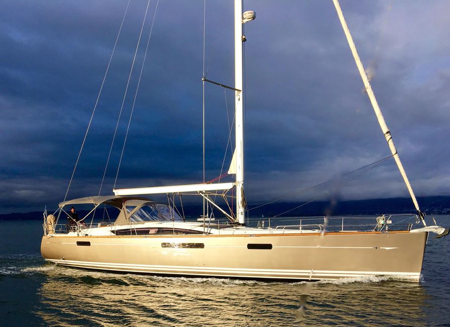 Jeanneau 57 Yacht Sailboat for sale in San Diego