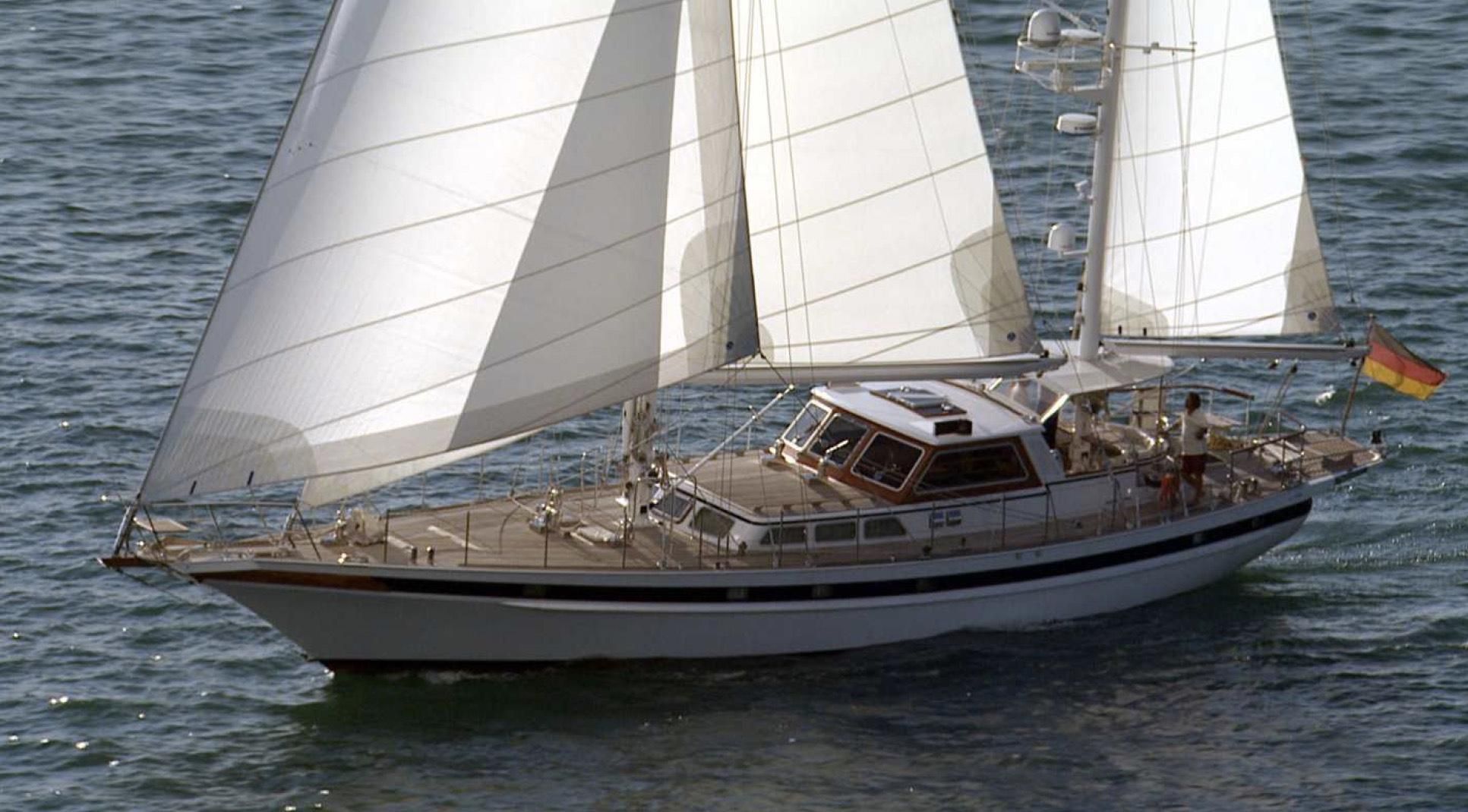 ds 20 sailboat
