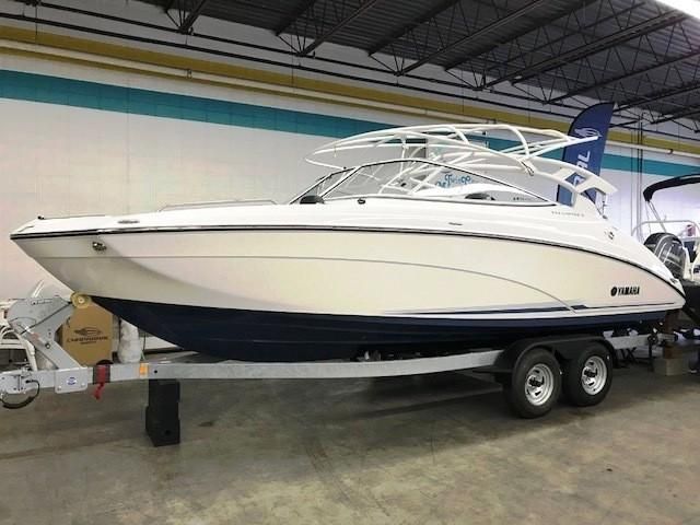 2019 yamaha boats 242 limited e-series power boat for sale