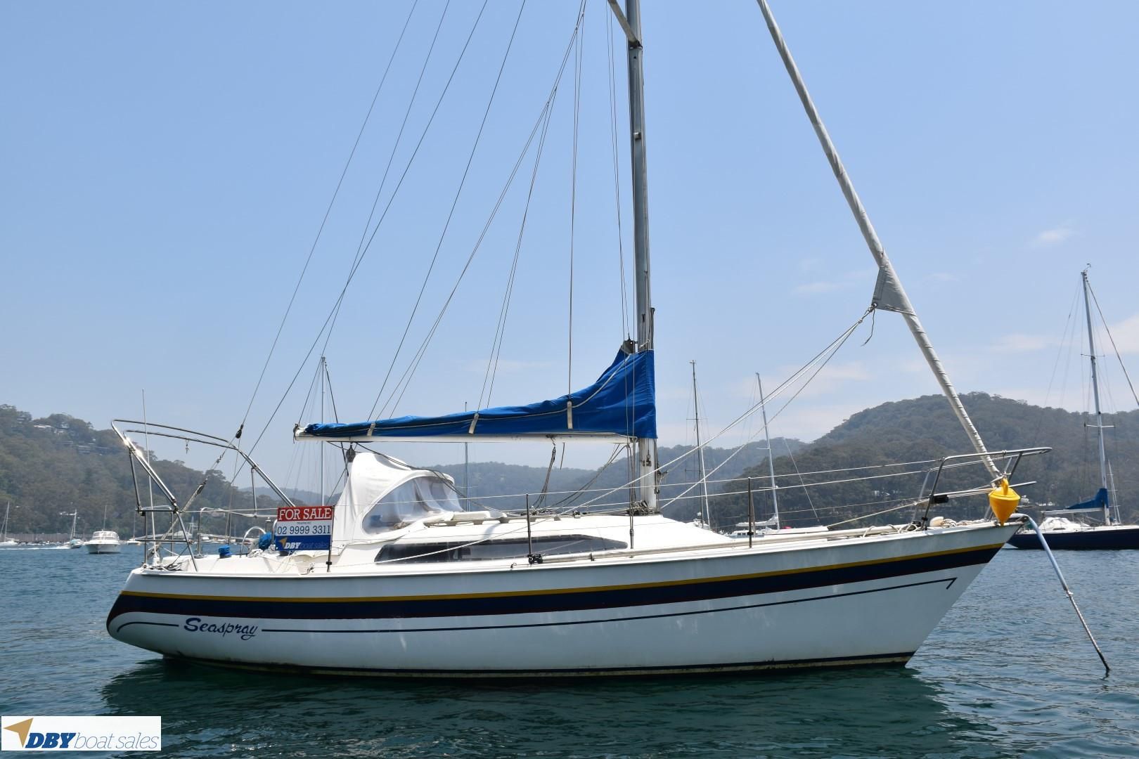 traditional 30 yacht
