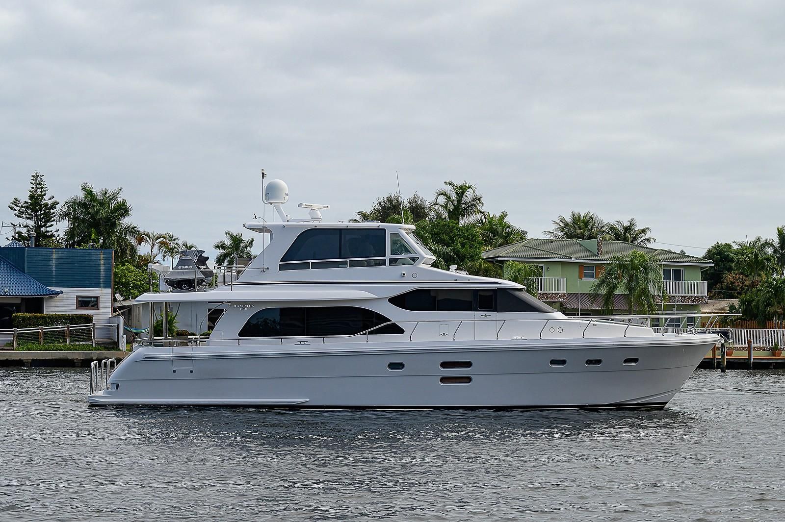 hampton 620 yacht