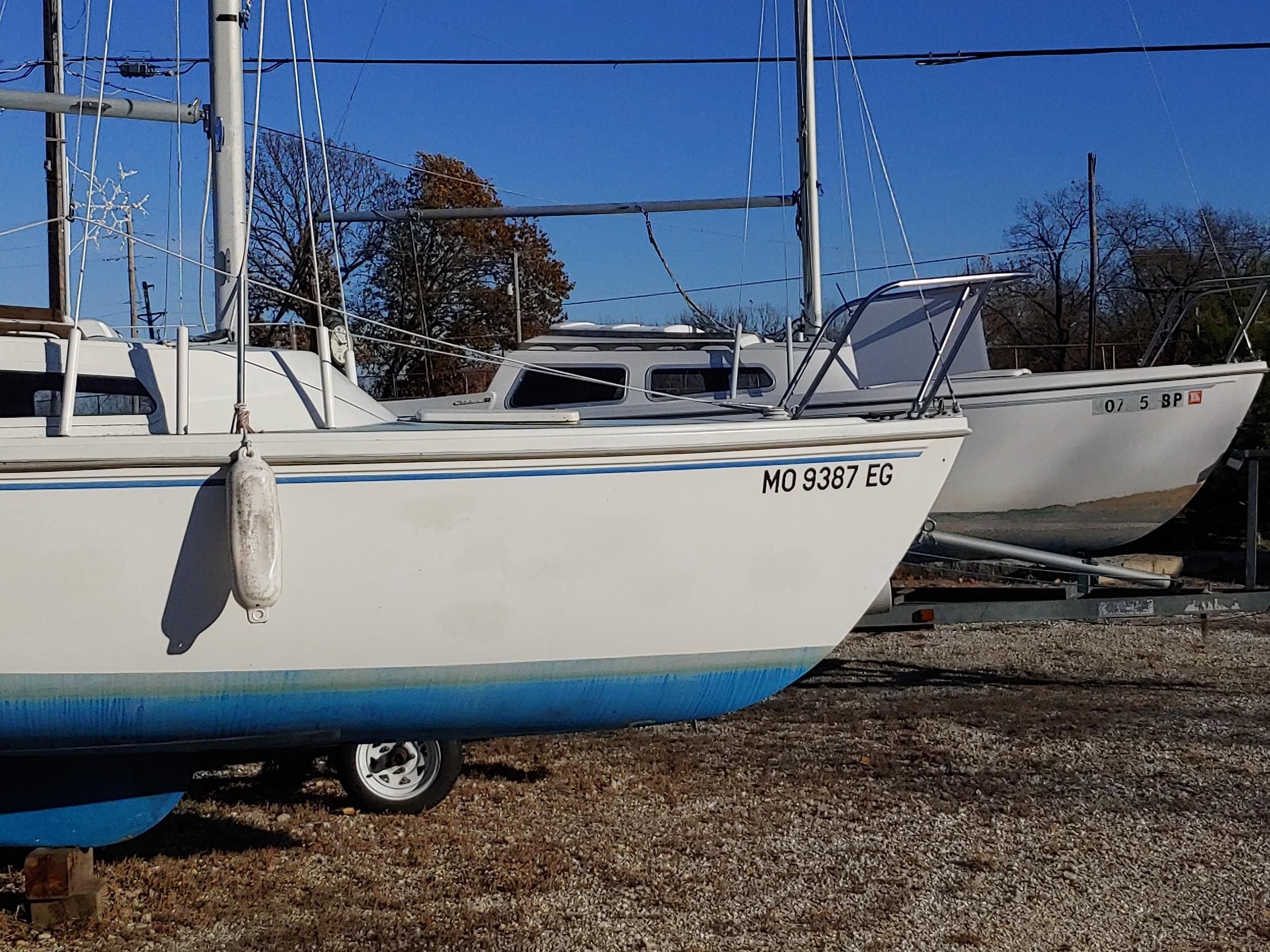 1980 catalina 22 sailboat