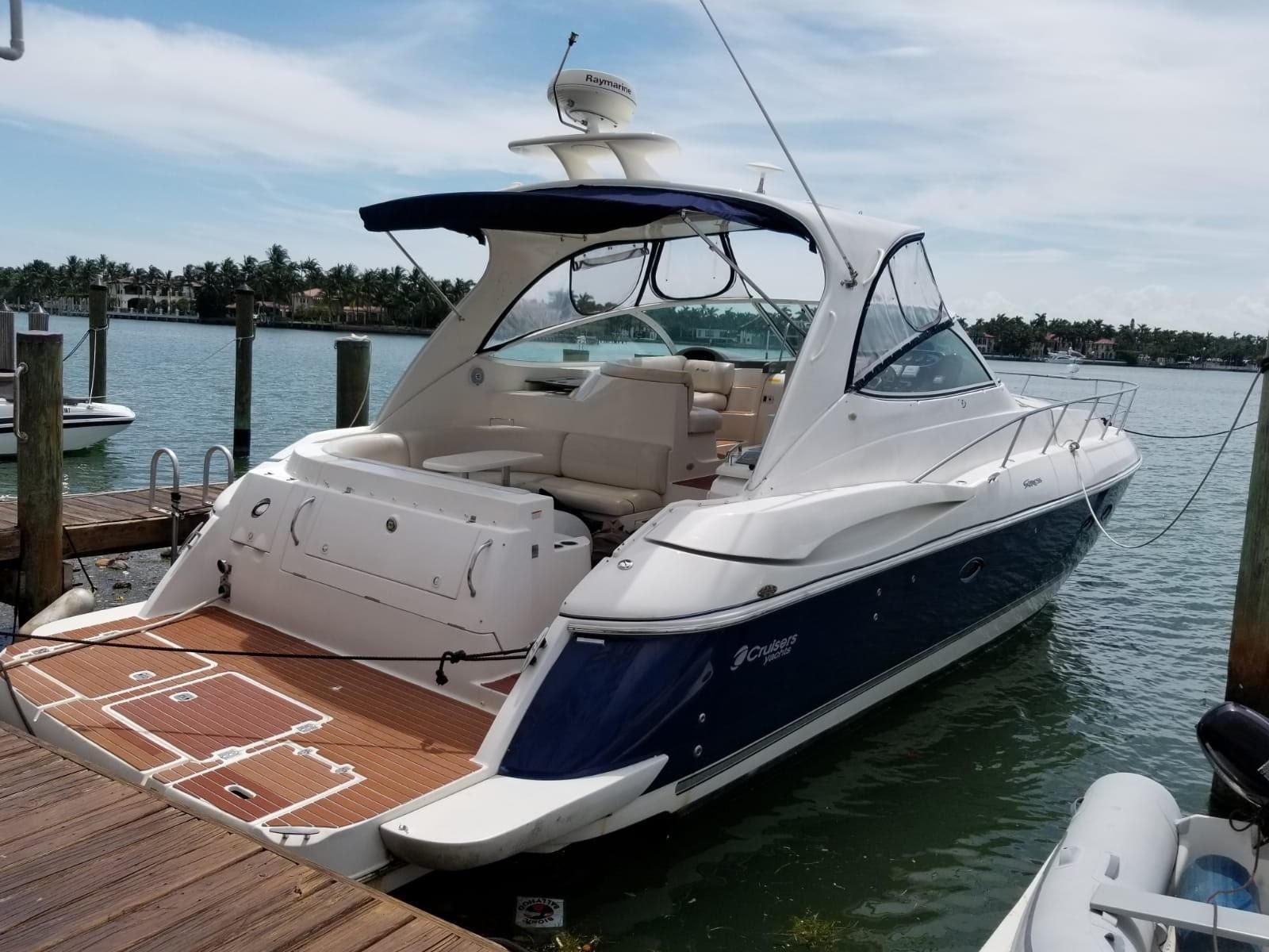 cruisers yachts 440 express for sale