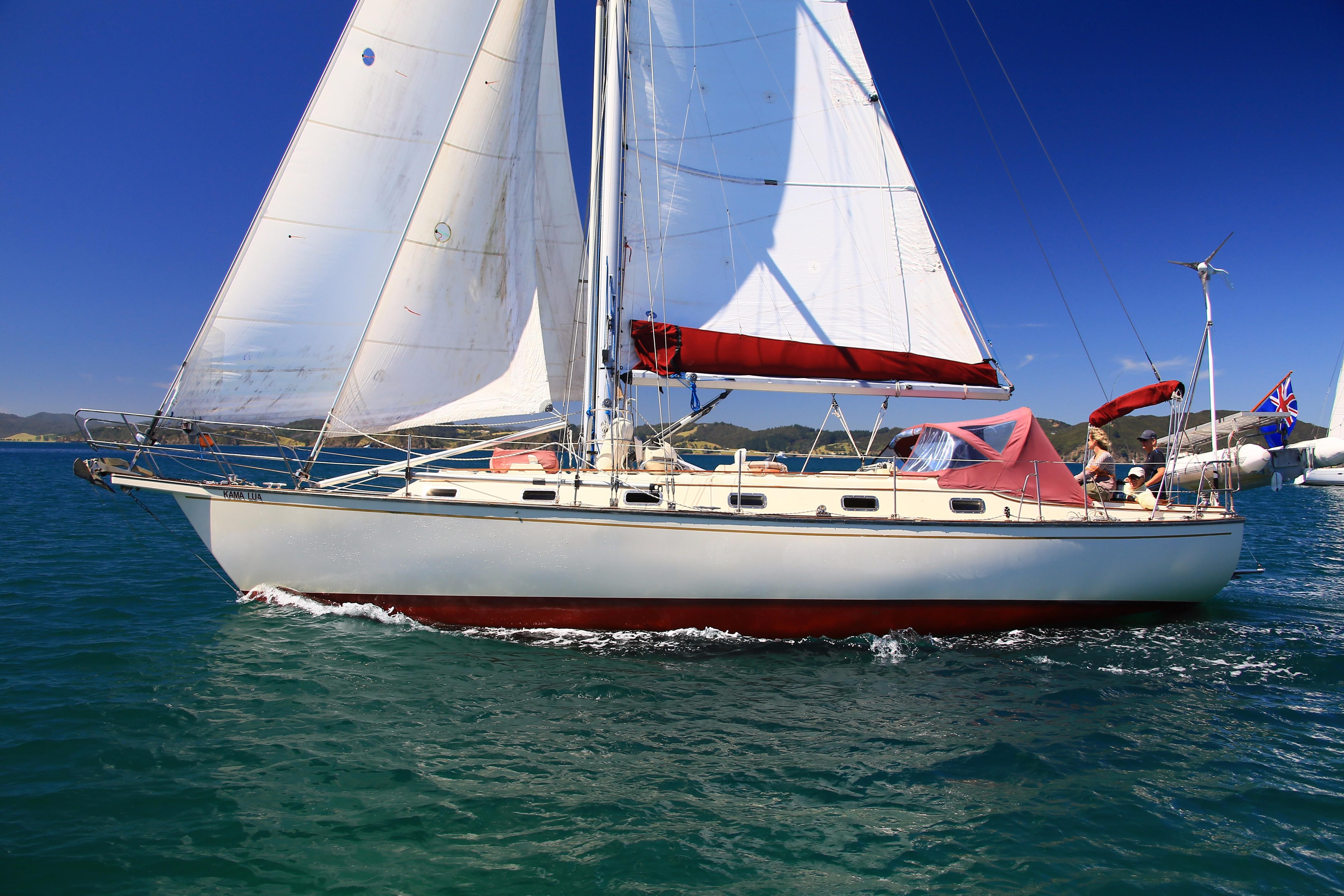 island packet sailboat for sale