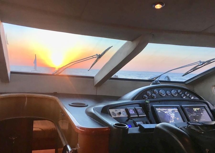 Sunseeker 82 Yacht Helm Electronics