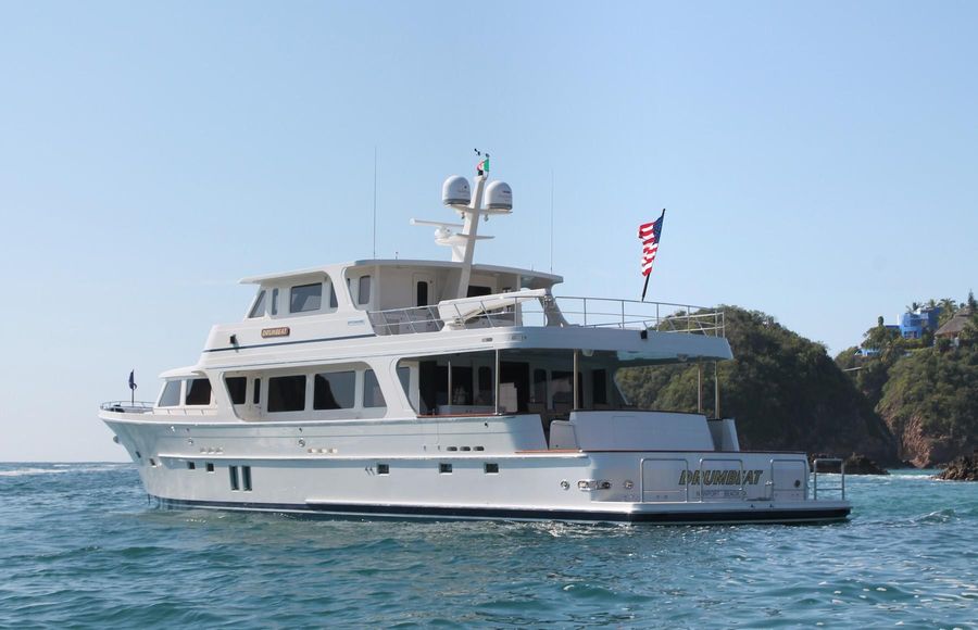 Offshore 90 Voyager Yacht for sale in Newport