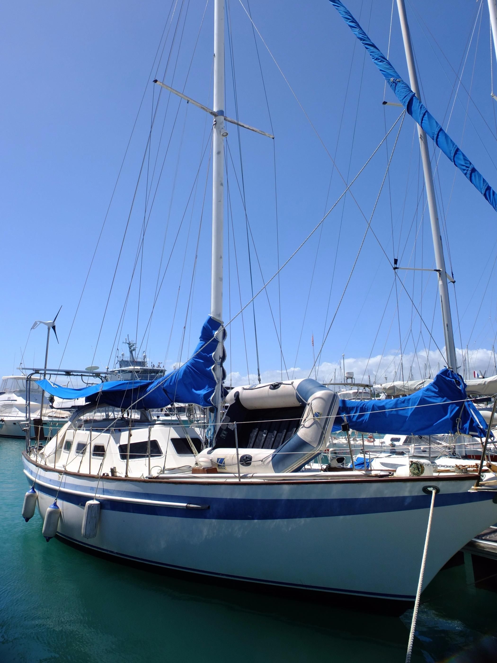 endurance 35 sailboat review