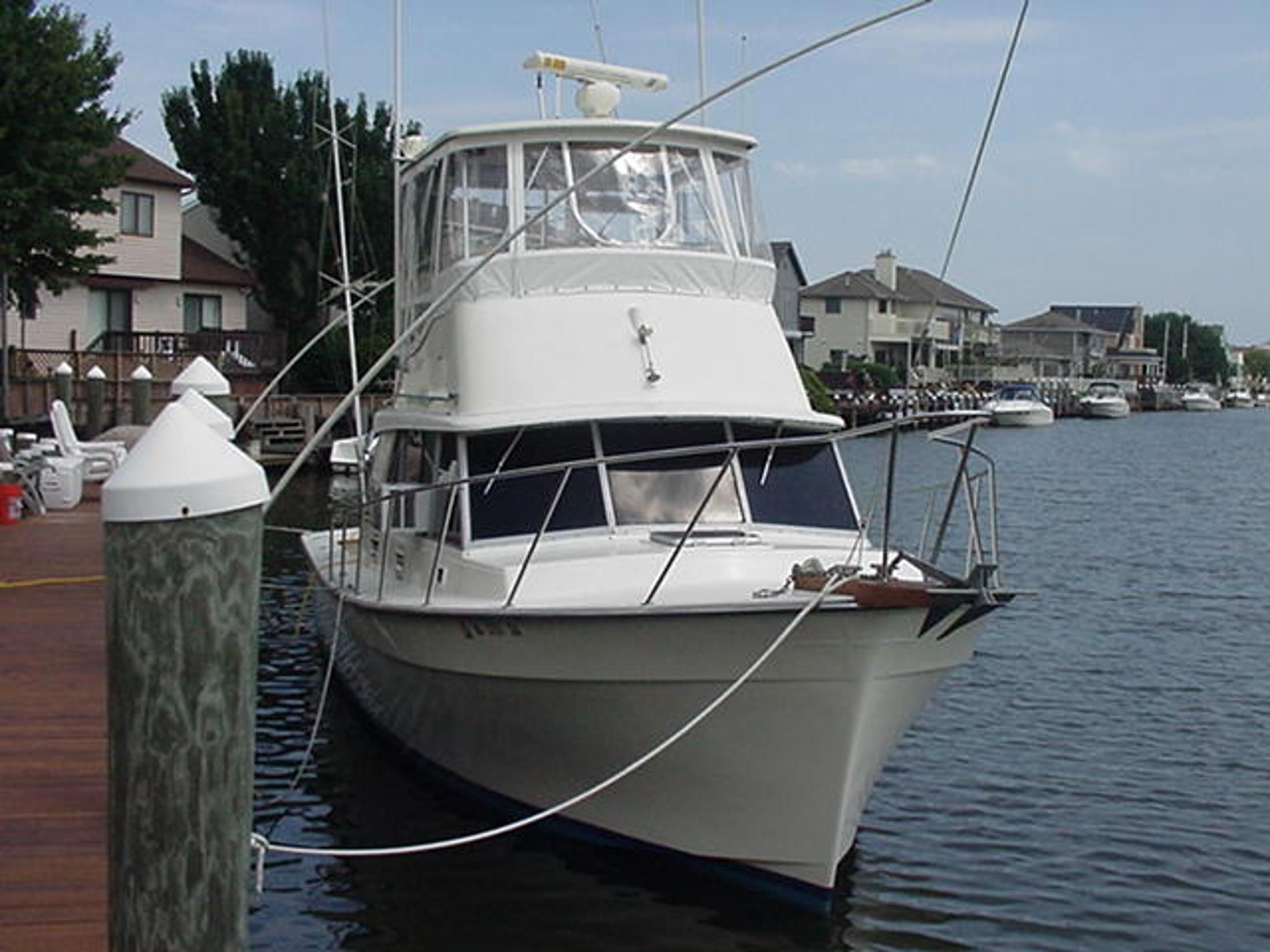 1987 Henriques Maine Coaster 35 Sport Fishing for sale 