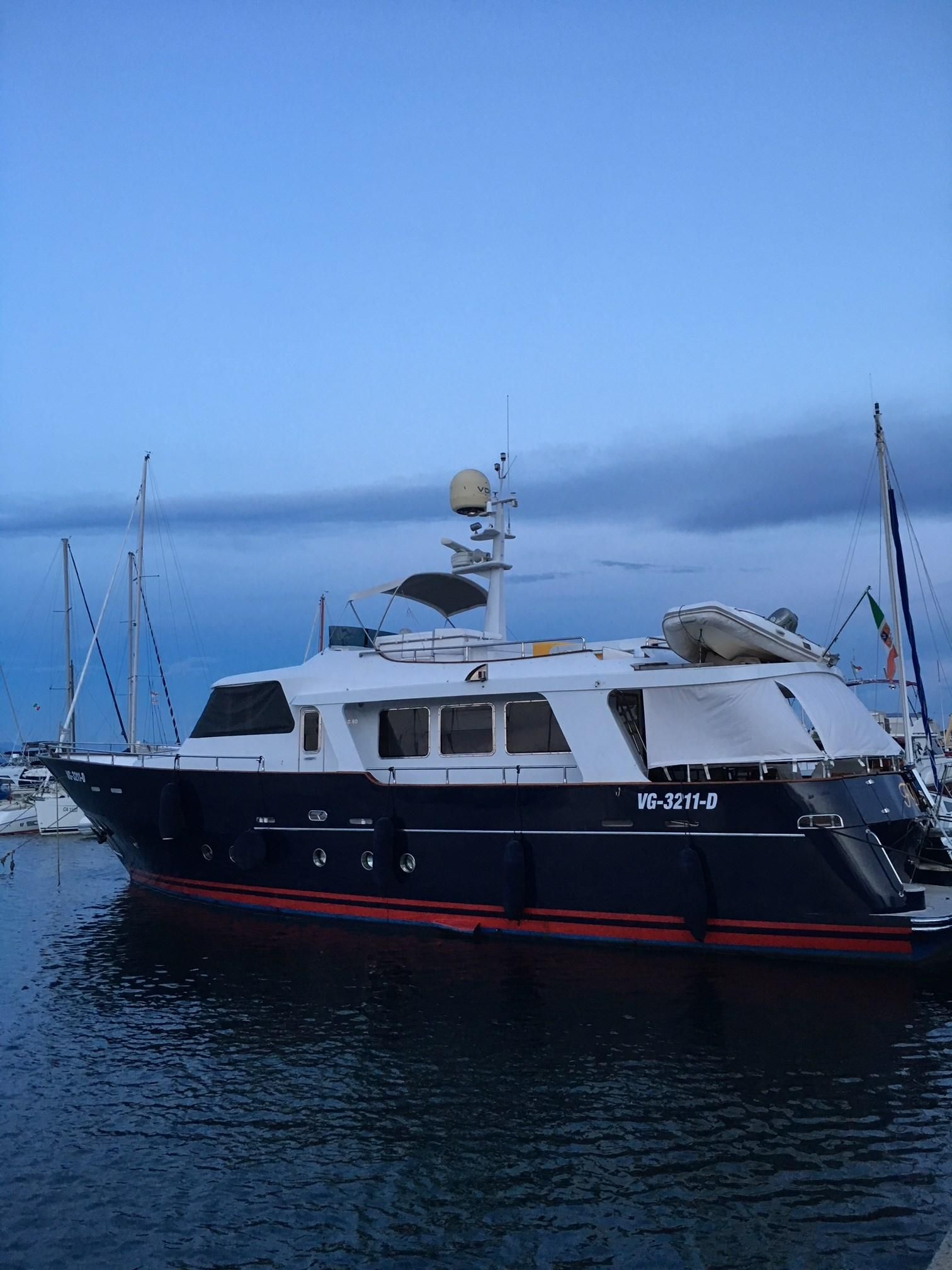 2001 Custom Line Benetti 60 Sail Division Motor Yacht for ...