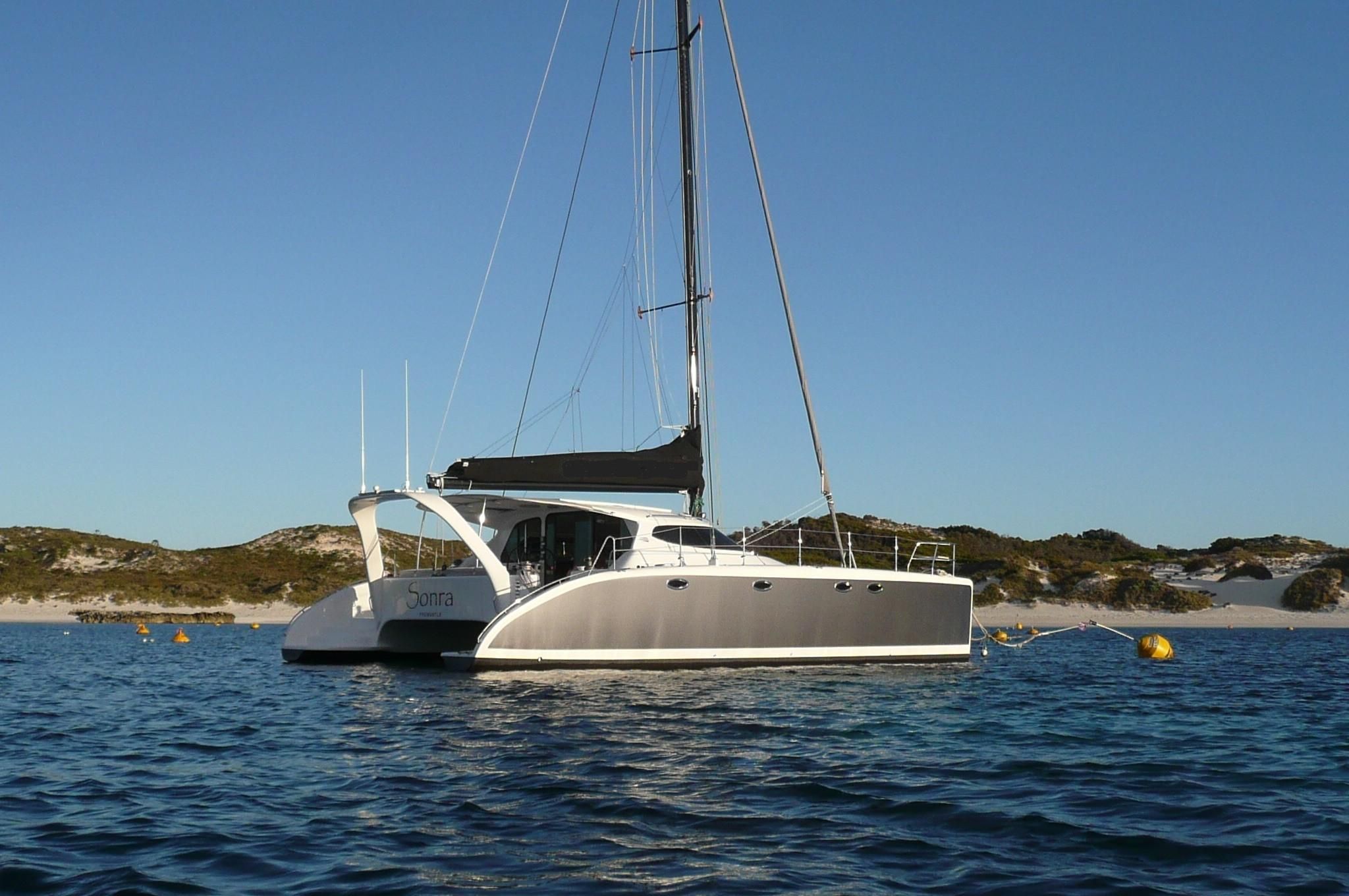 fusion 40 catamaran specifications