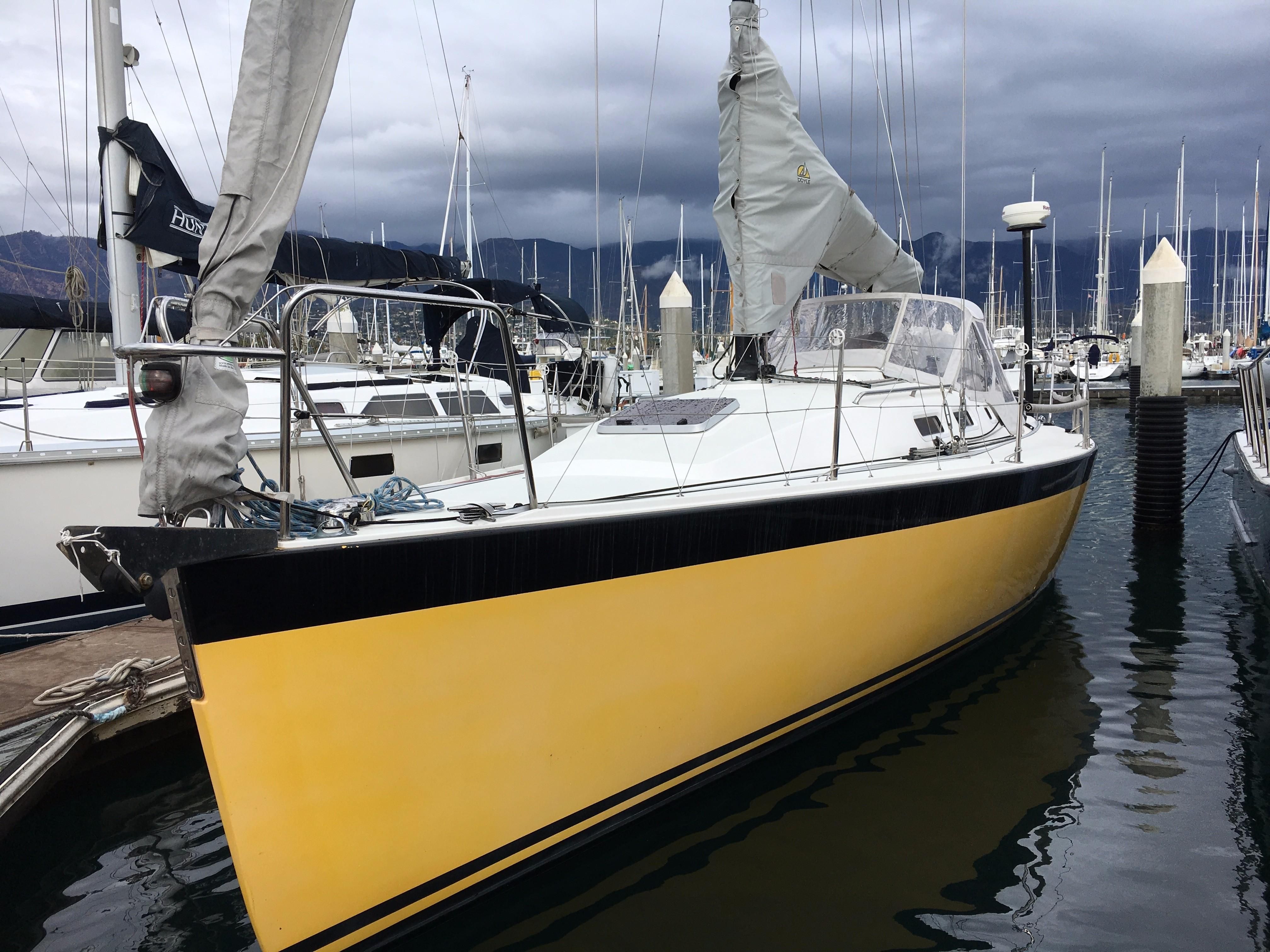 carbon sailboat mast for sale