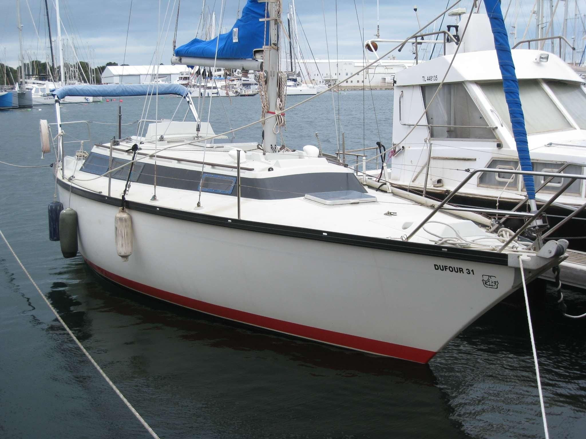 dufour 31 sailboat data
