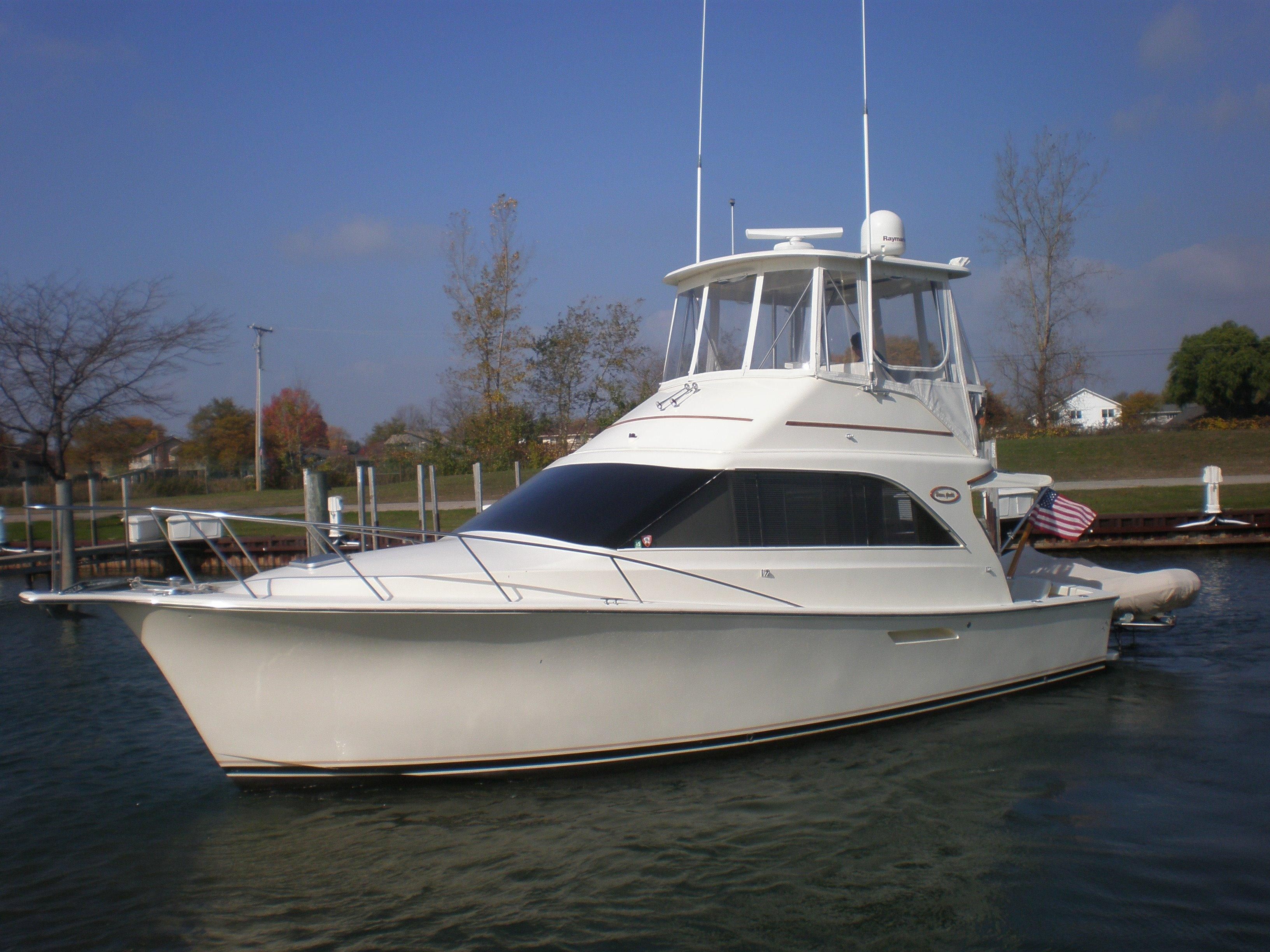 35 ft cruiser yacht for sale