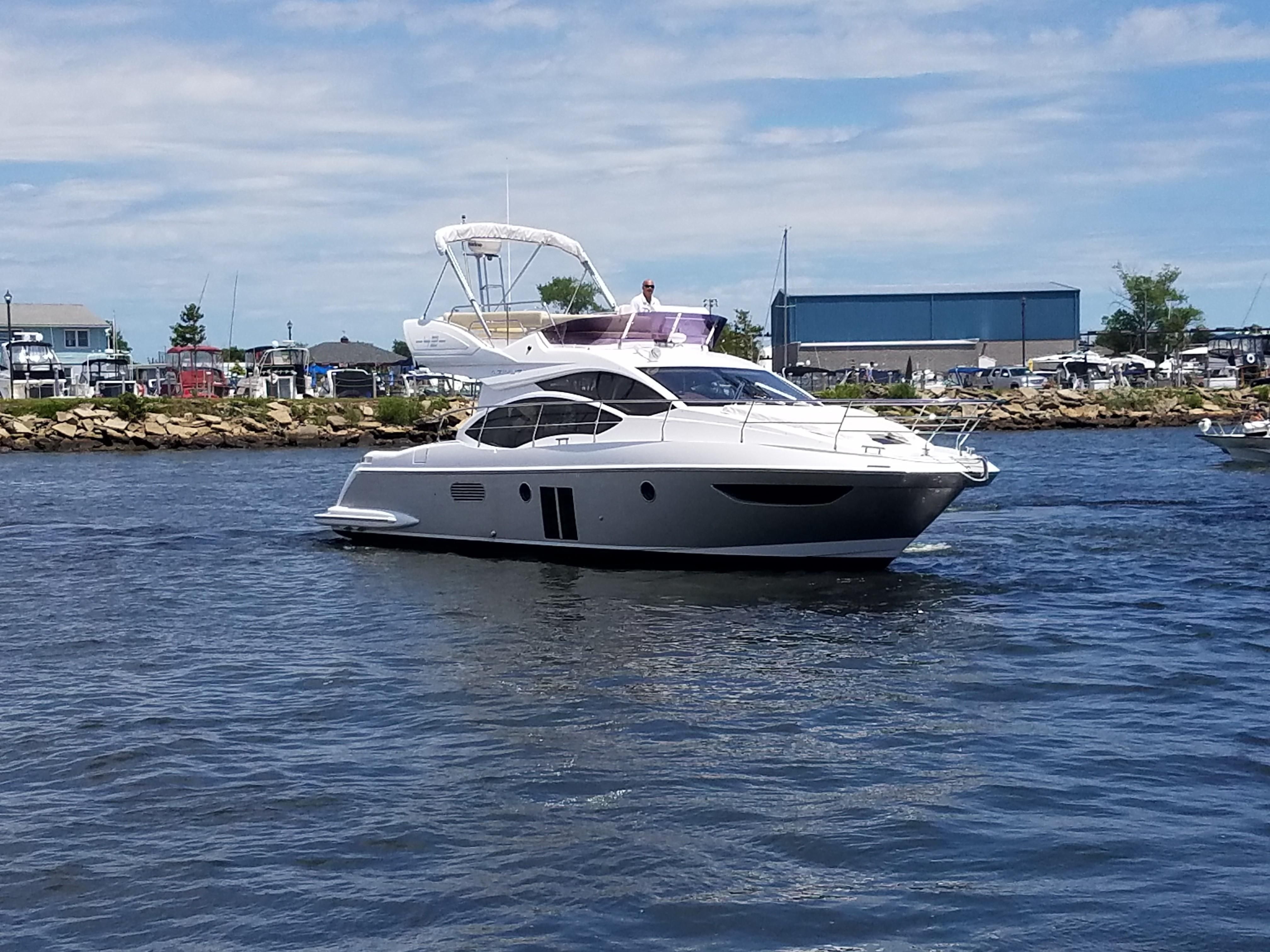 azimut yacht 42 price