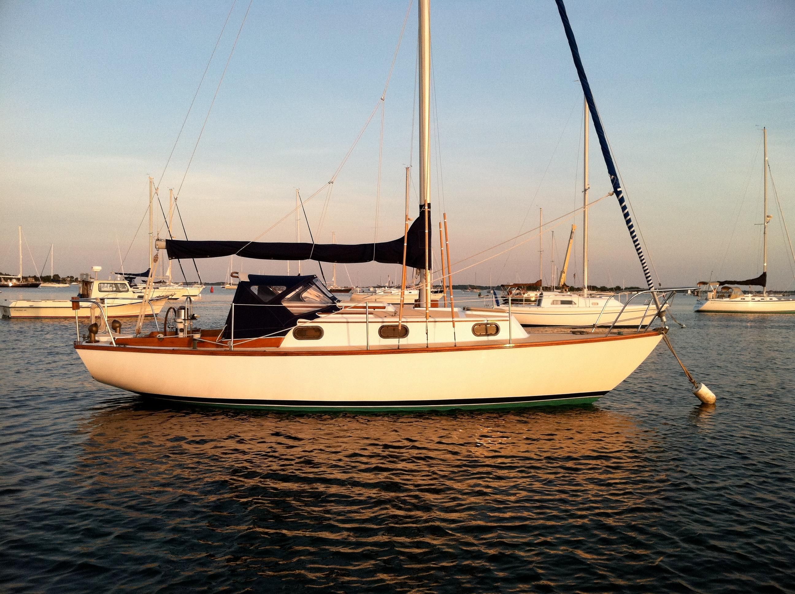 1982 Cape Dory 27 Masthead Sloop Sail Boat For Sale - www.yachtworld.com