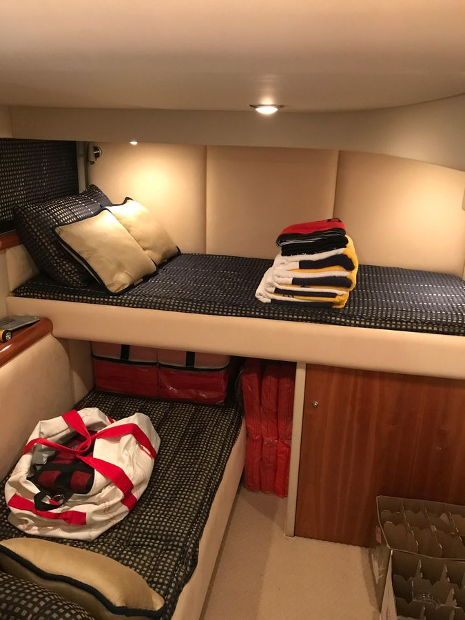 Sunseeker 53 Pprtofino Yacht Guest Beds