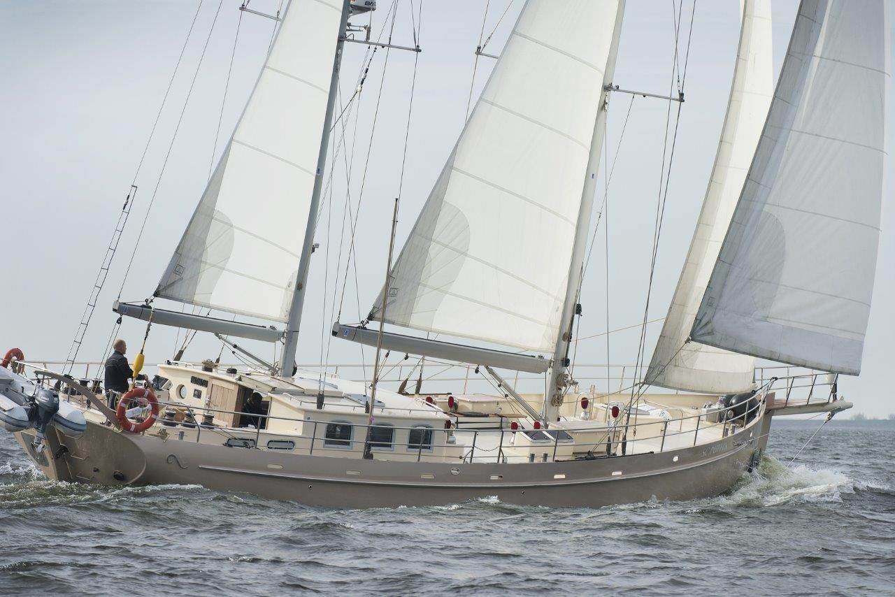 58 foot sailboat