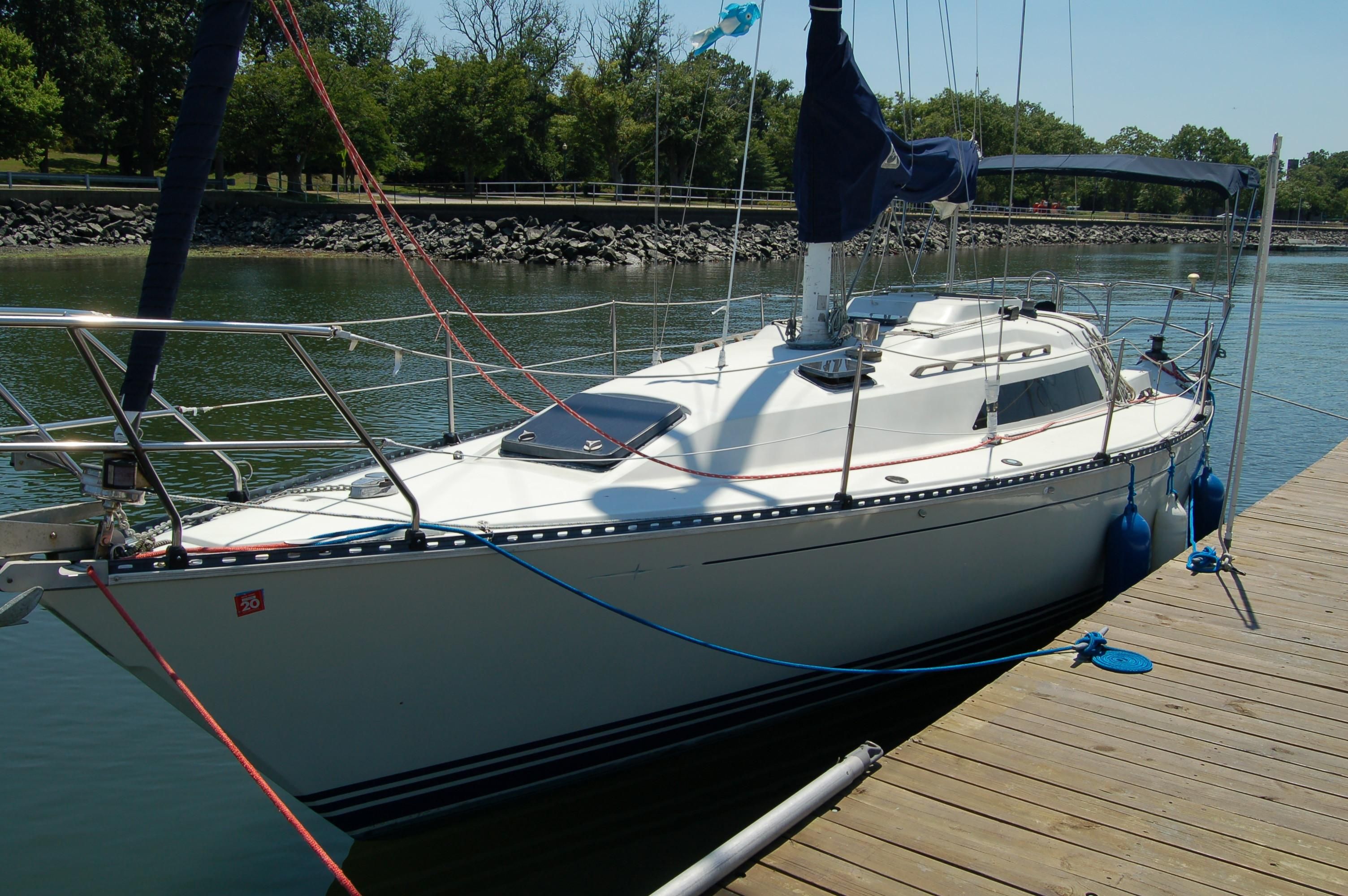 33' sailboat for sale