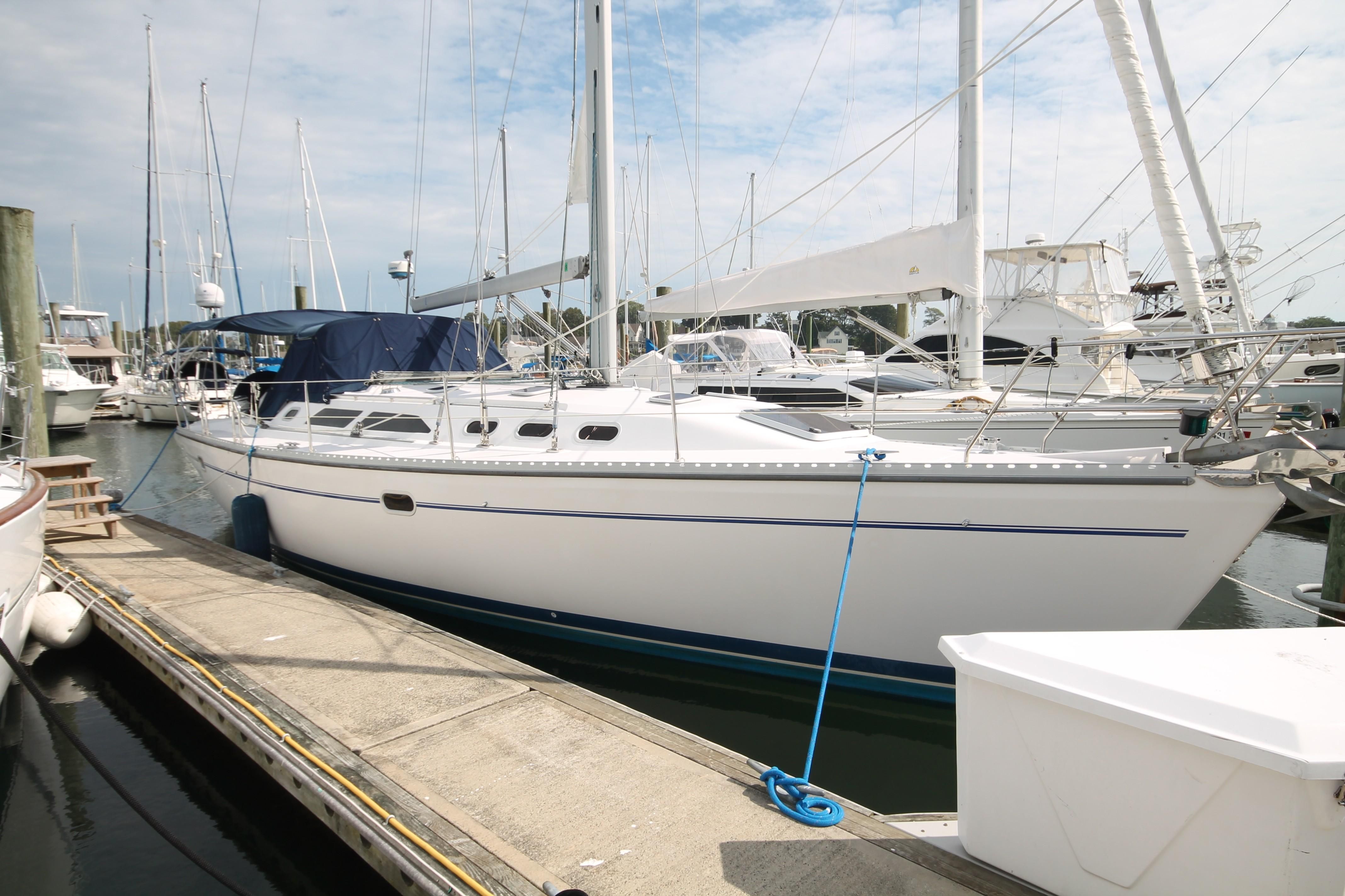 2000 Catalina 400 MkII Sail Boat For Sale - www.yachtworld.com
