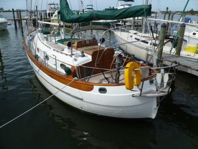 33 foot sailboat