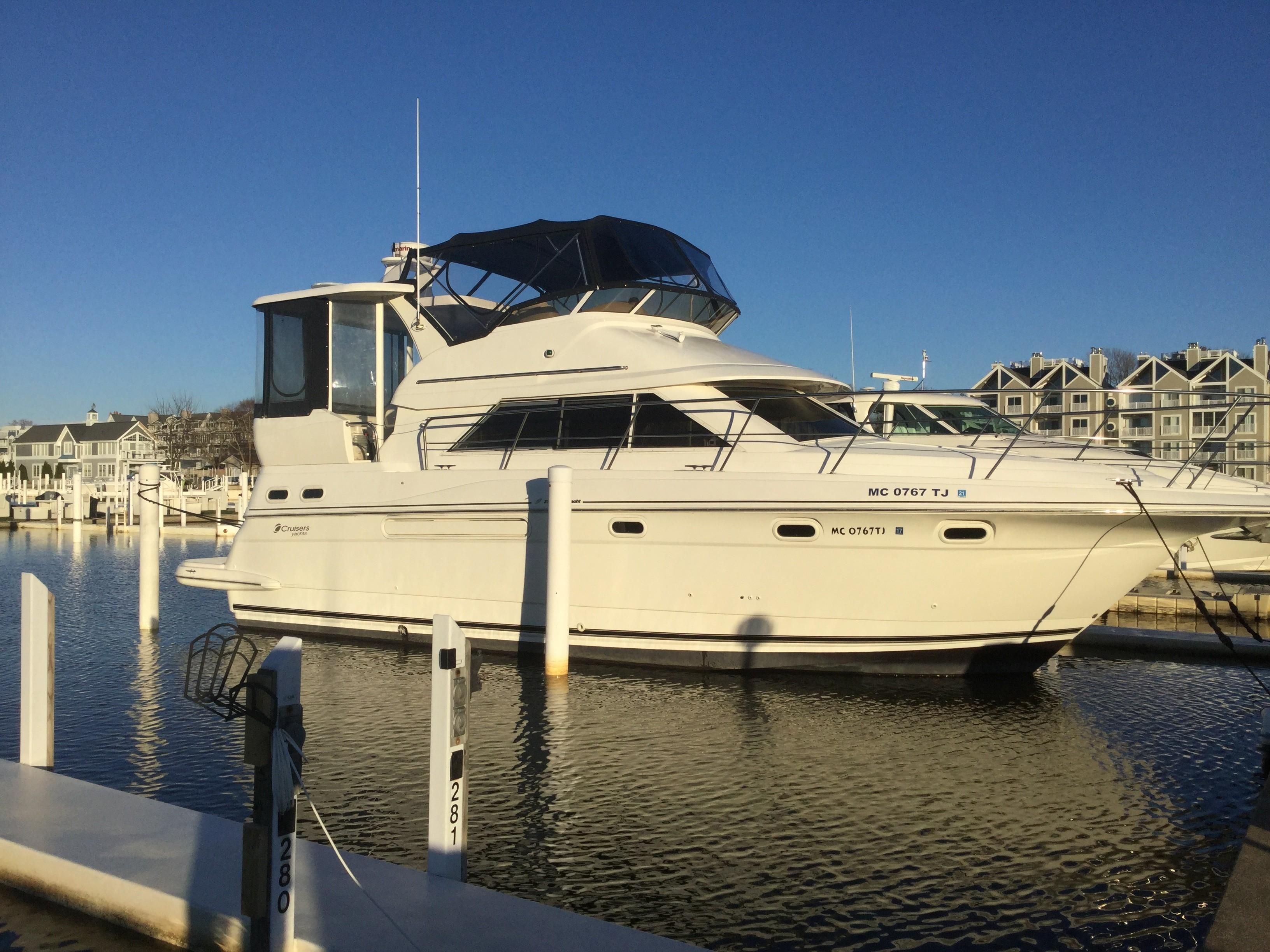 cruisers 3750 motor yacht review