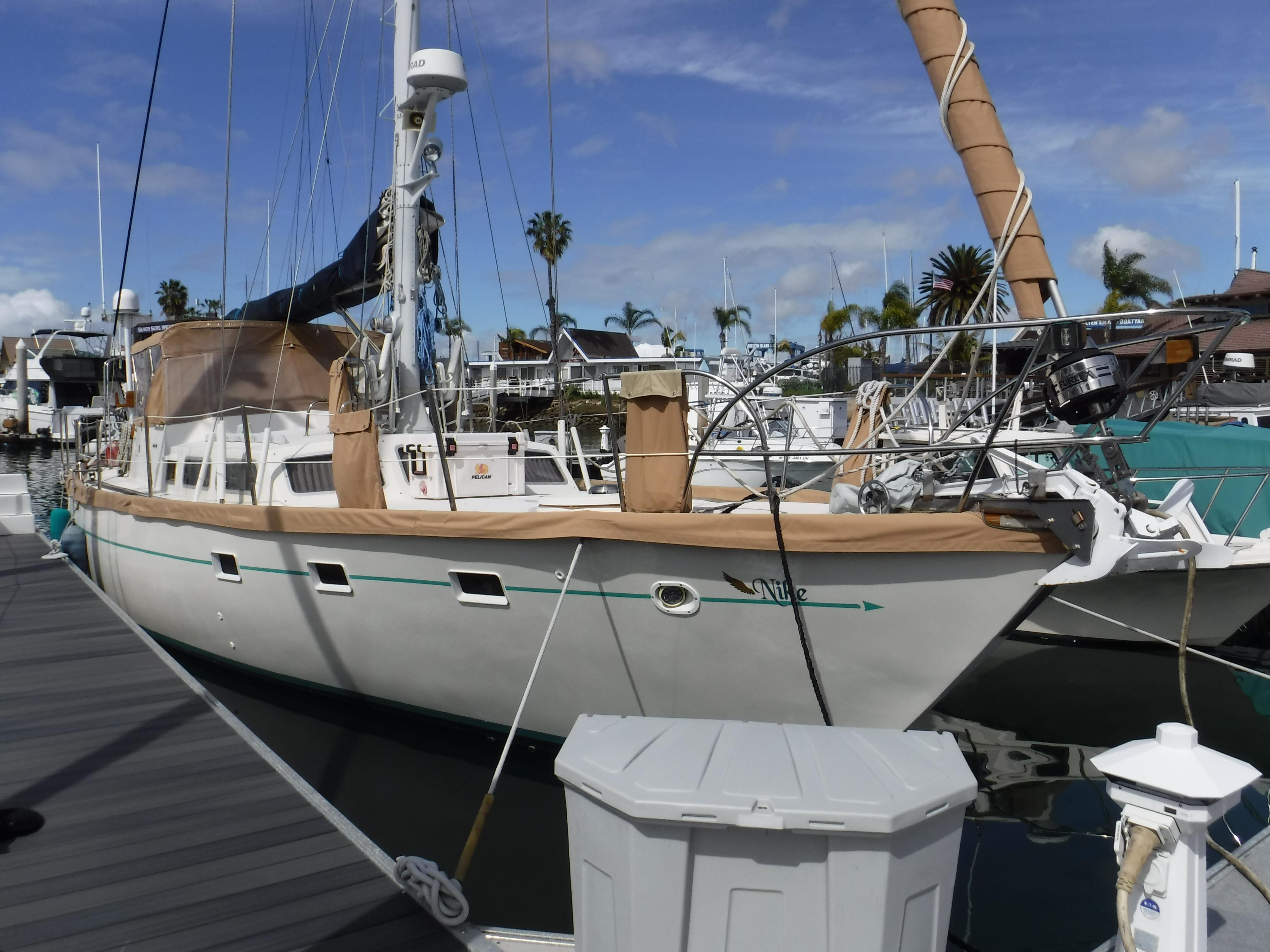 maple leaf 48 sailboat review