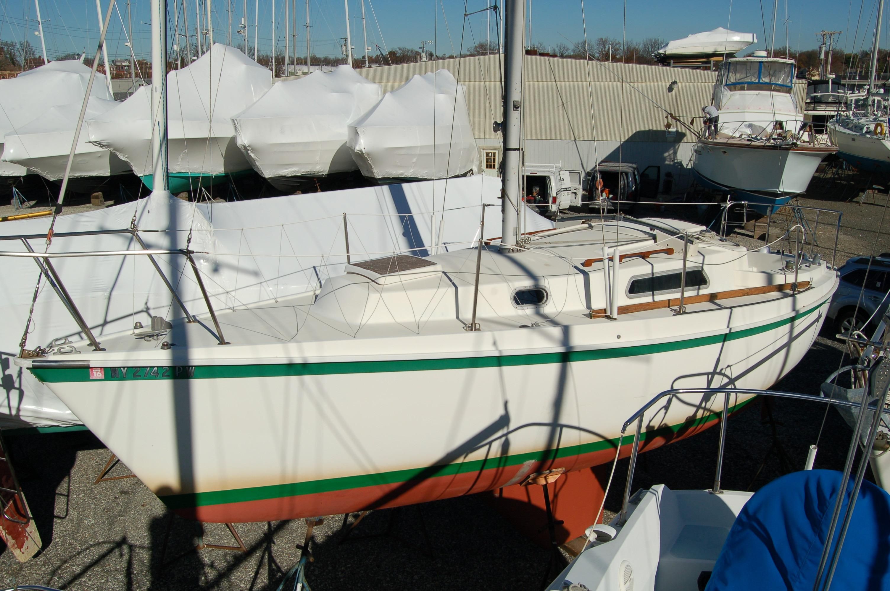 1978 pearson 28 sailboat