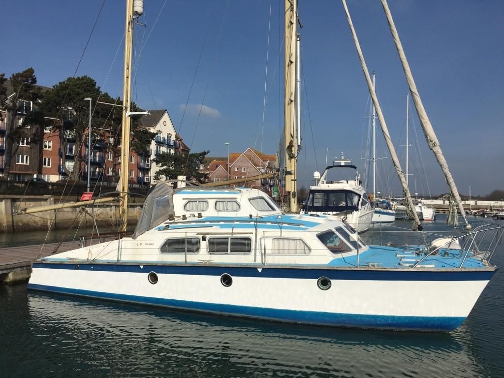 oceanic sailboat for sale