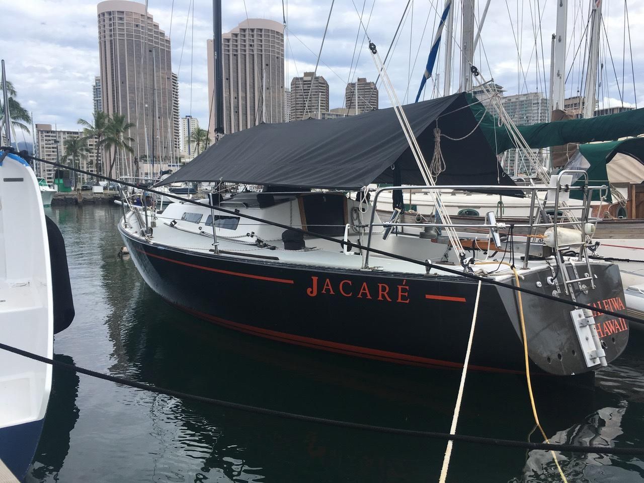j 35 yacht
